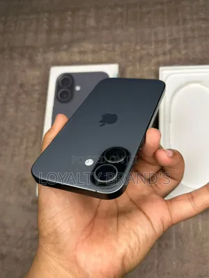 New Apple iPhone 17 256 GB Black