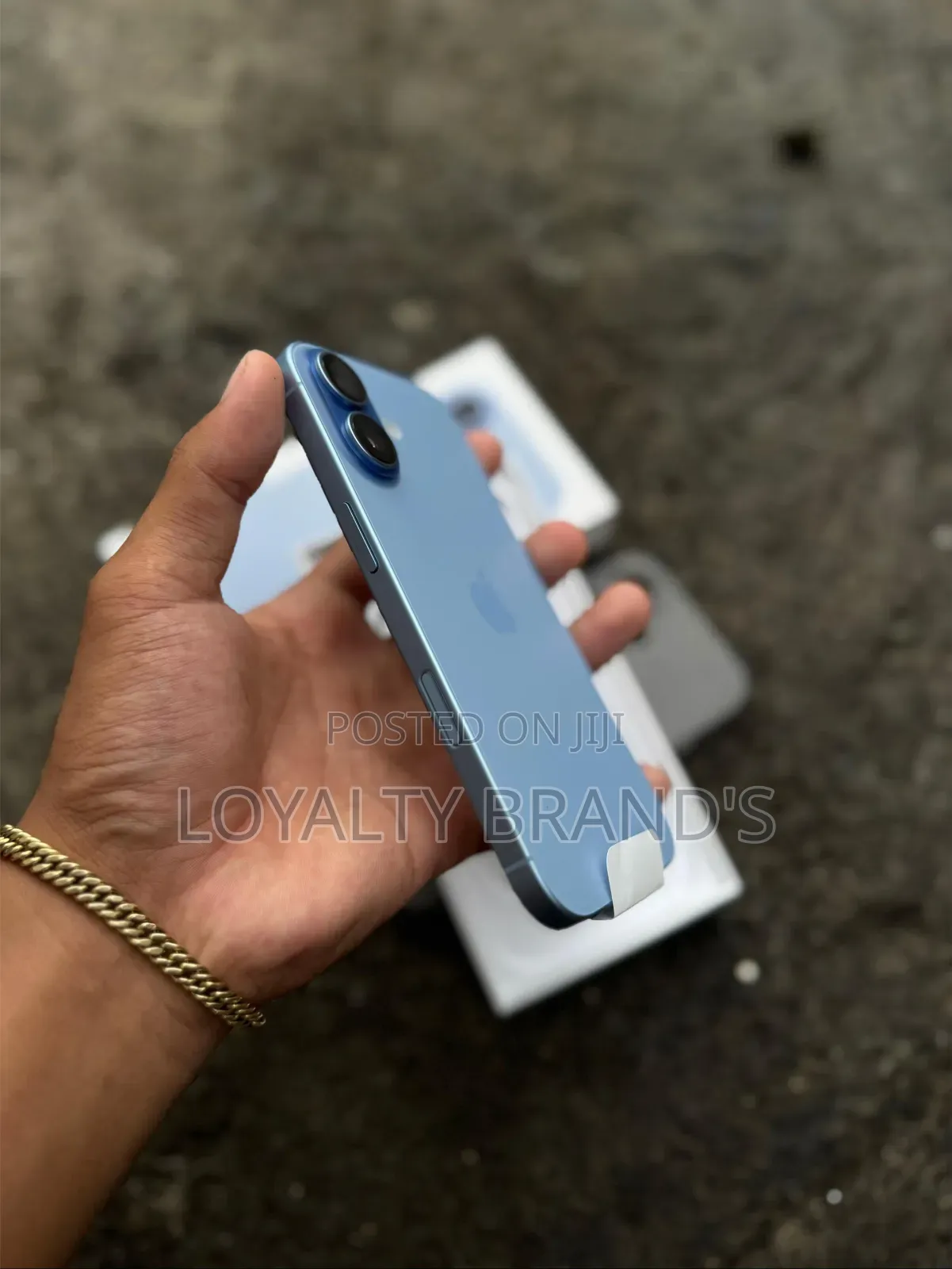New Apple iPhone 17 256 GB Blue