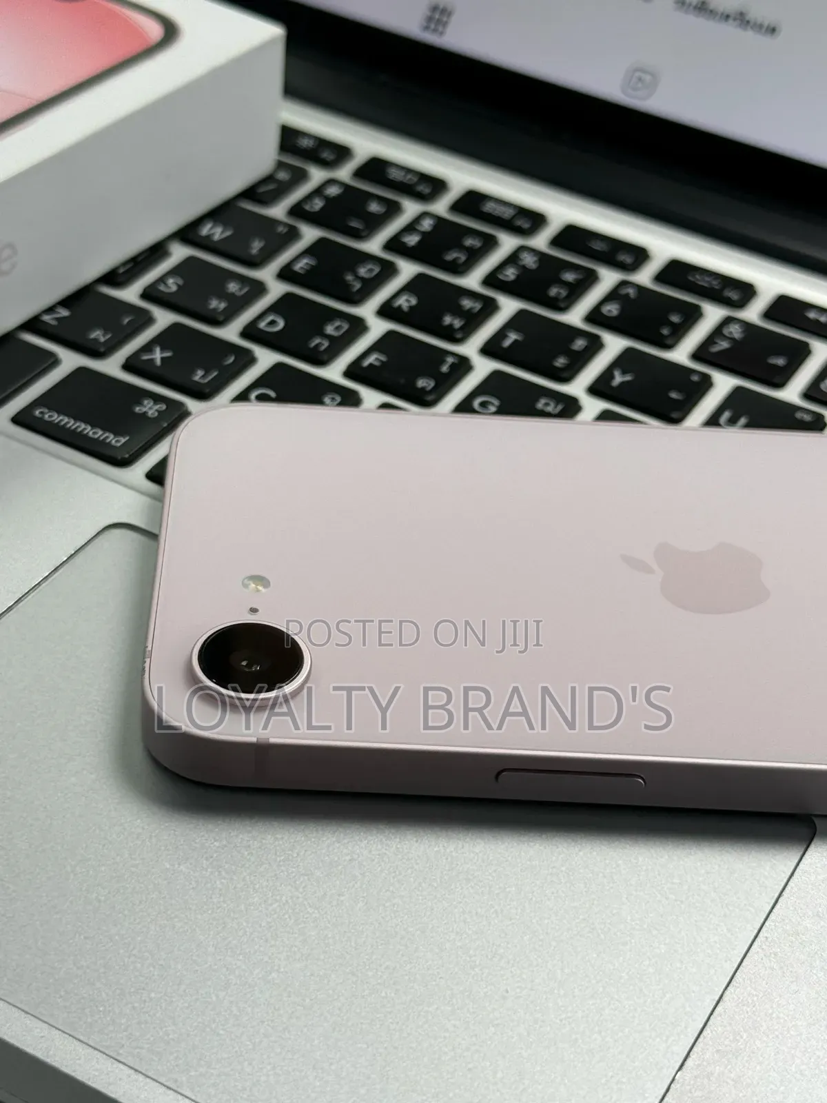 New Apple iPhone 17e 256 GB Pink
