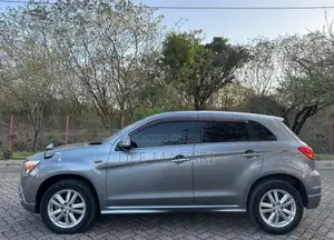 Mitsubishi RVR 2.0 2011 Gray