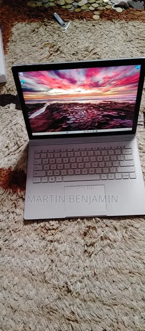 Microsoft Surface Pro 5 256 GB White