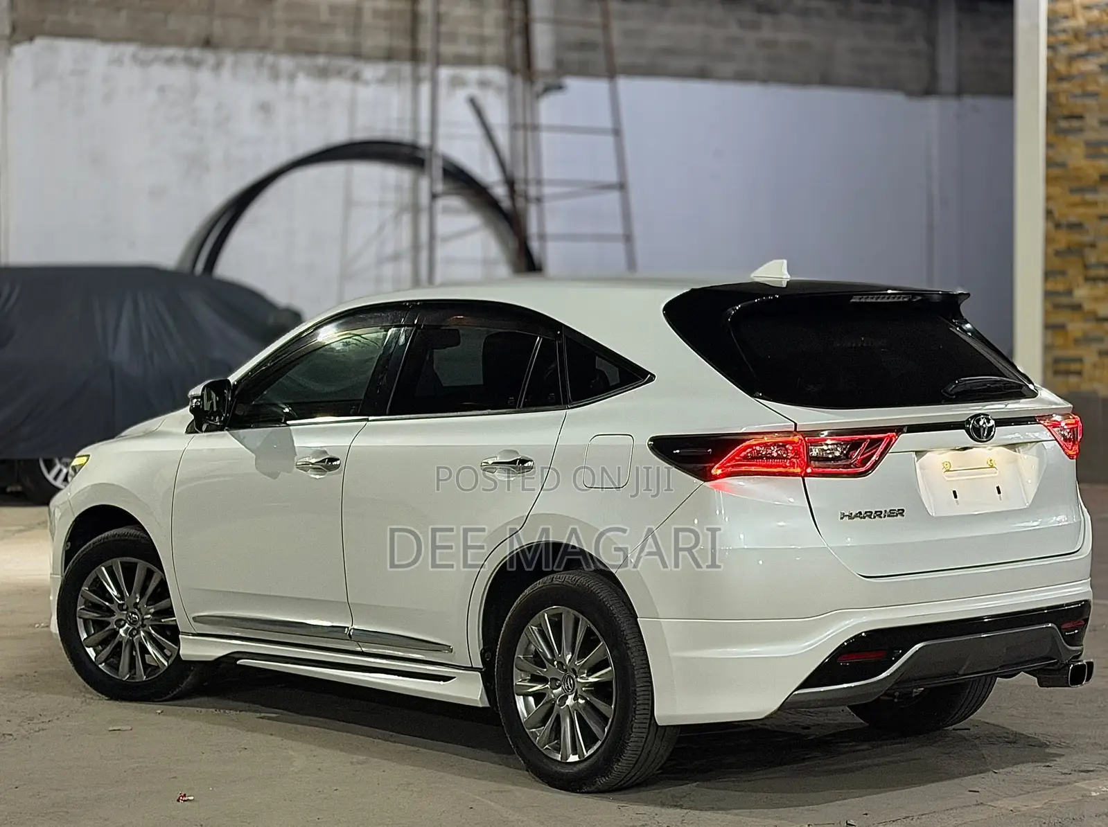Toyota Harrier 2016 White