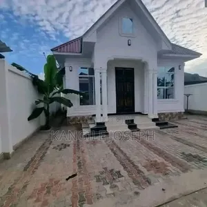 3bdrm House in Magengeni Street, Mbagala for sale