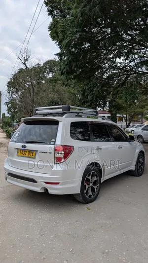 Subaru Forester 2009 White