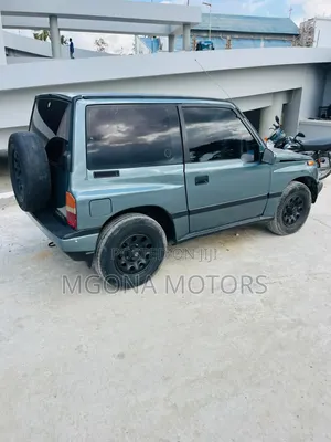 Suzuki Escudo 1996
