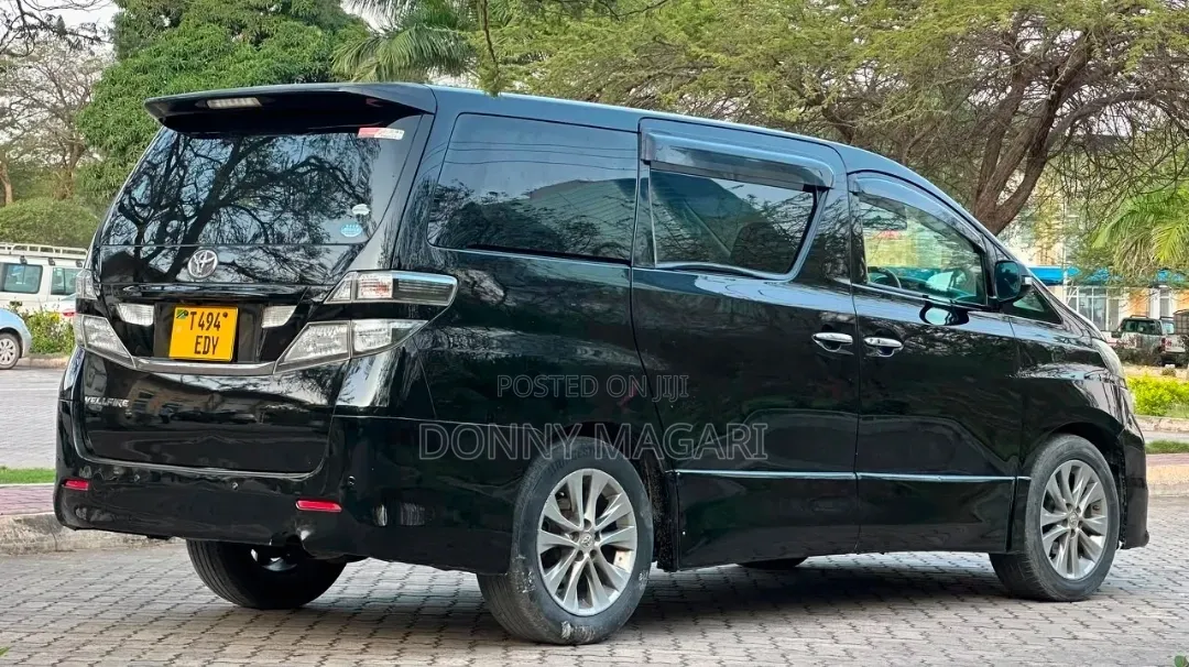 Toyota Vellfire 2009 Black
