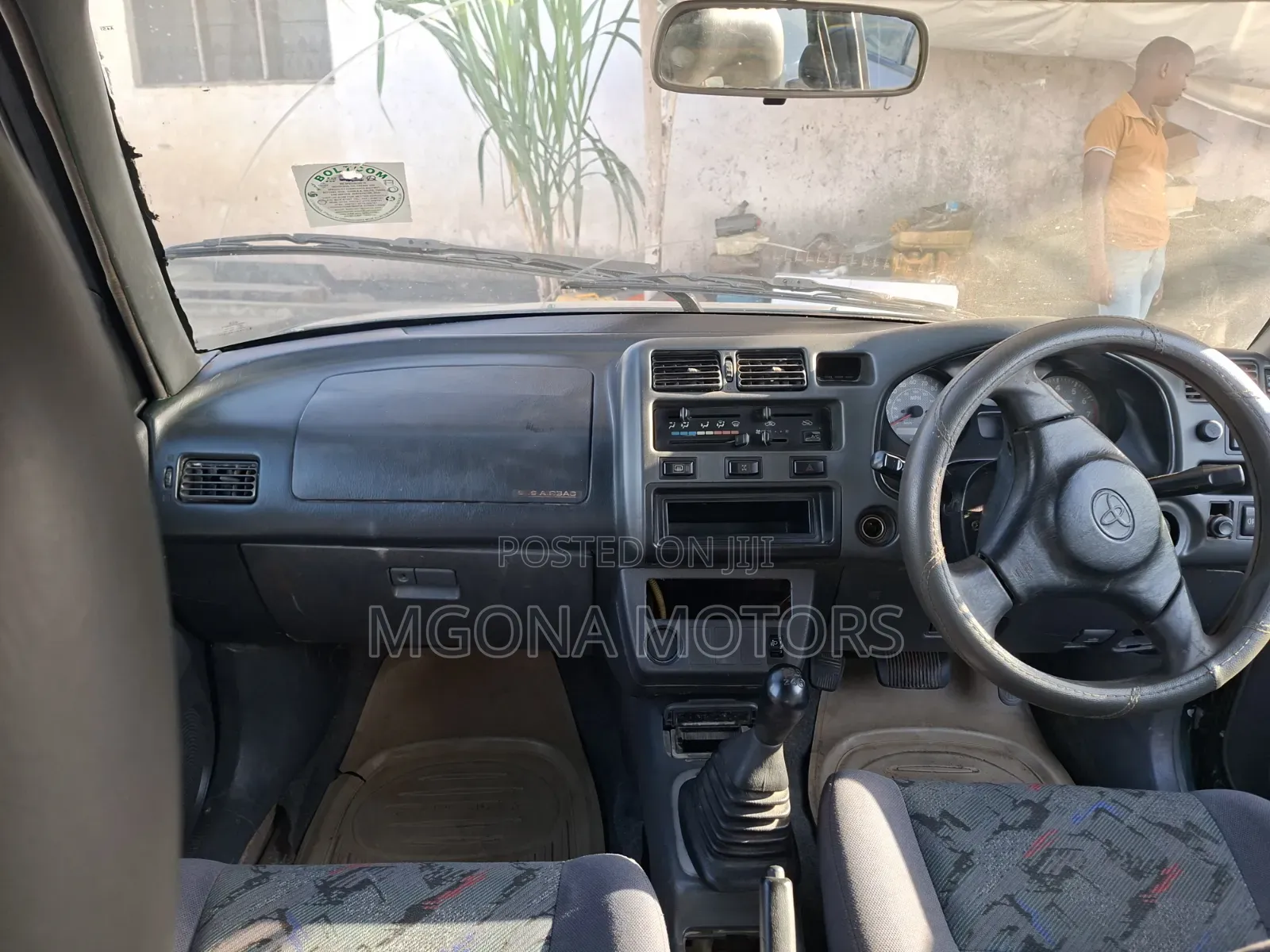 Toyota RAV4 2001 Green