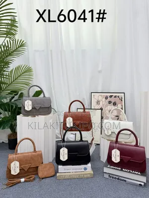 Xuanlilisa Leather Material Hand Bag