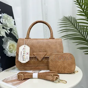 Xuanlilisa Leather Material Hand Bag