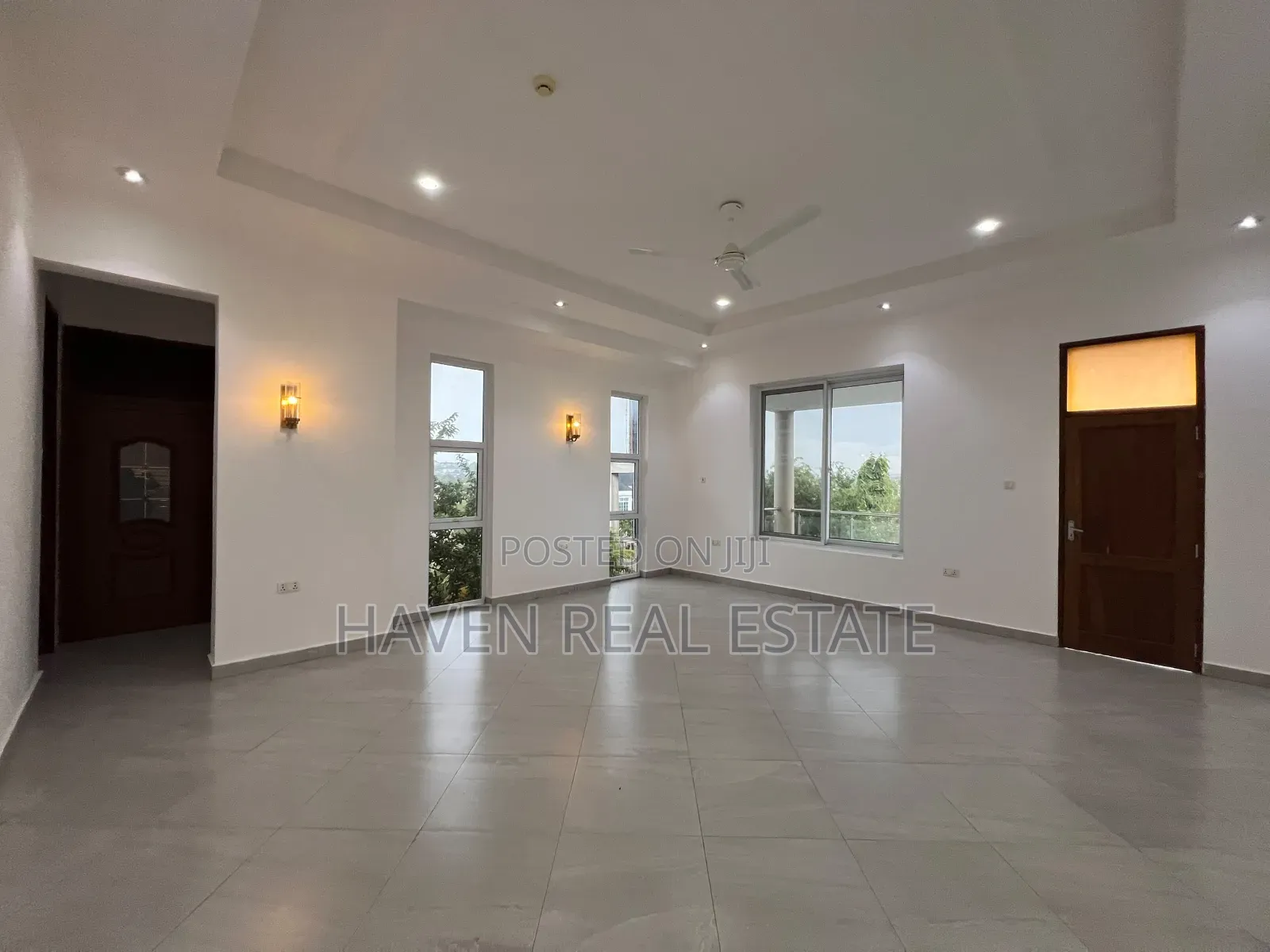 5bdrm House in Mbweni for sale
