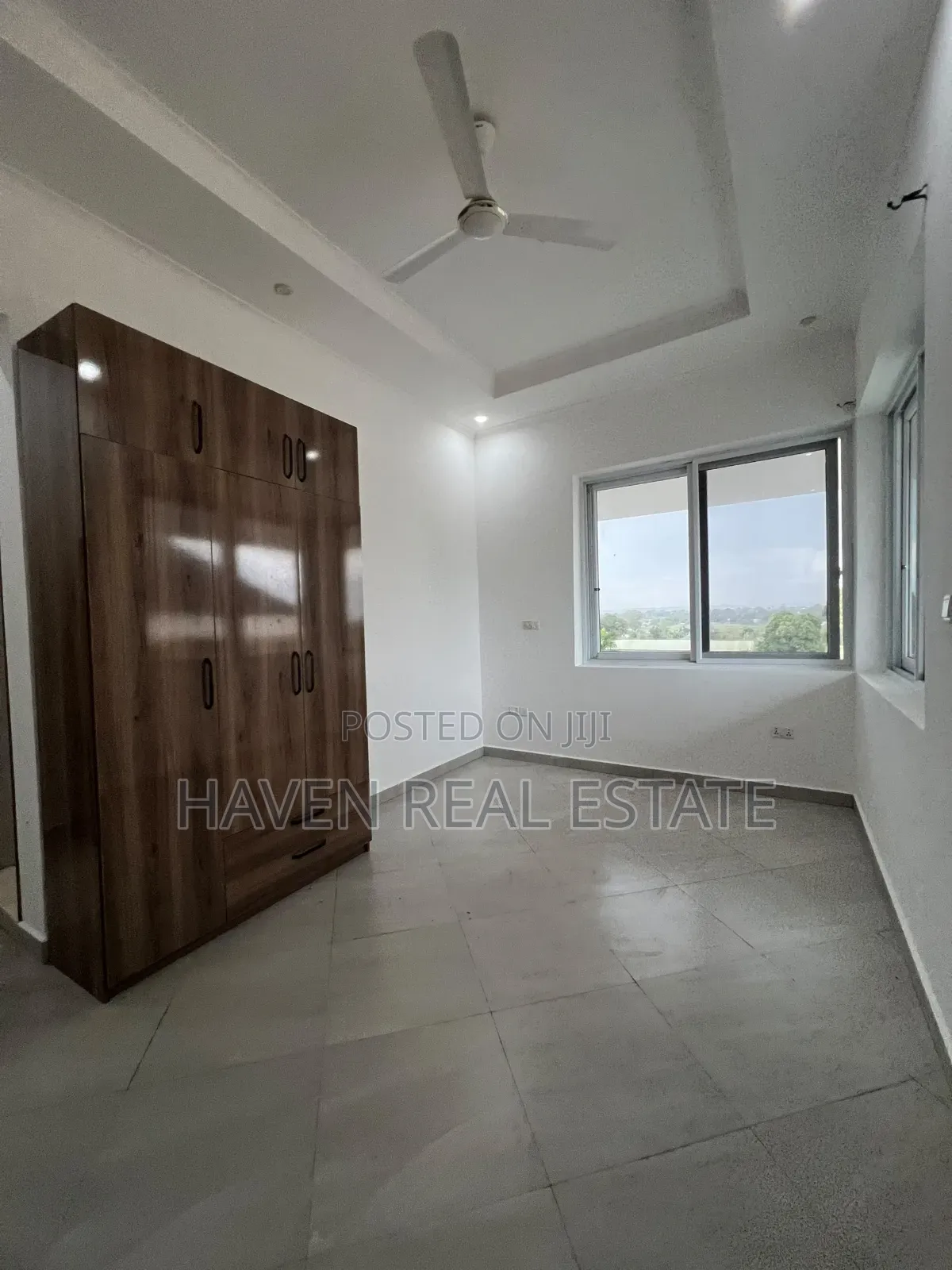 5bdrm House in Mbweni for sale