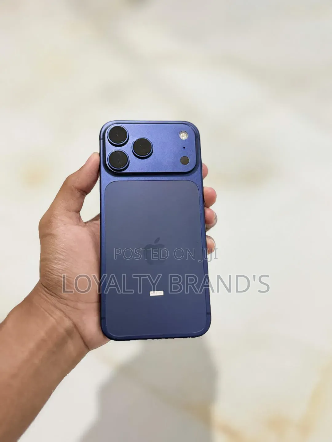 New Apple iPhone 17 Pro Max 256 GB Blue