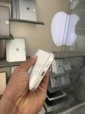 New Apple iPhone 17 Pro Max 256 GB Silver