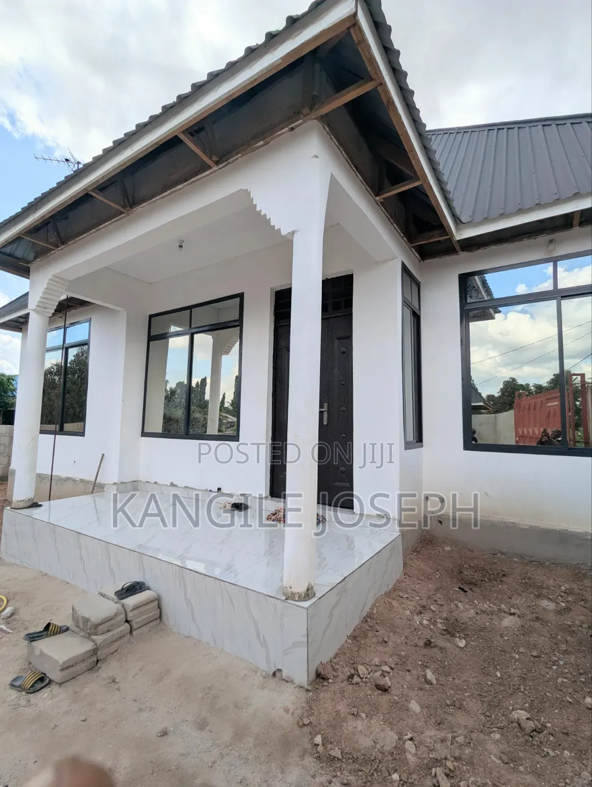 6bdrm House in Rada, Pugu for sale