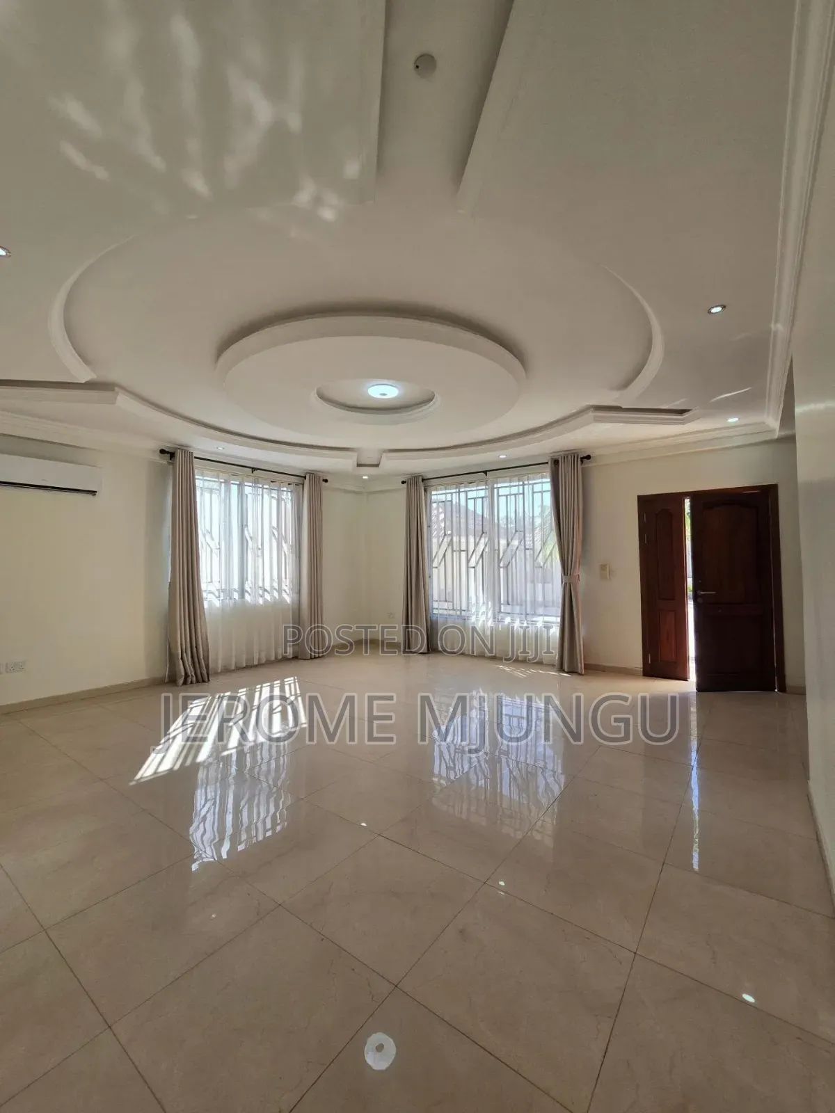 5bdrm Villa in Oyster Bay for rent