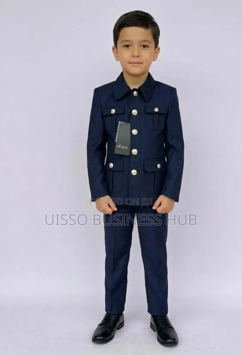Toto Kauna Suit