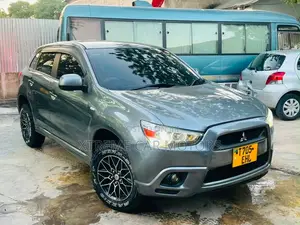 Mitsubishi RVR 2.0 2011 Gray