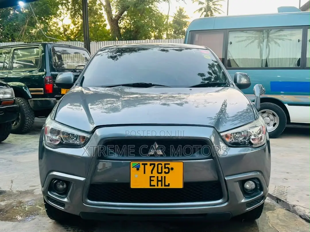 Mitsubishi RVR 2.0 2011 Gray