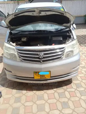 Toyota Alphard 2005 Silver