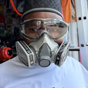 Half Piece Respirator Mask + Safety Goggles