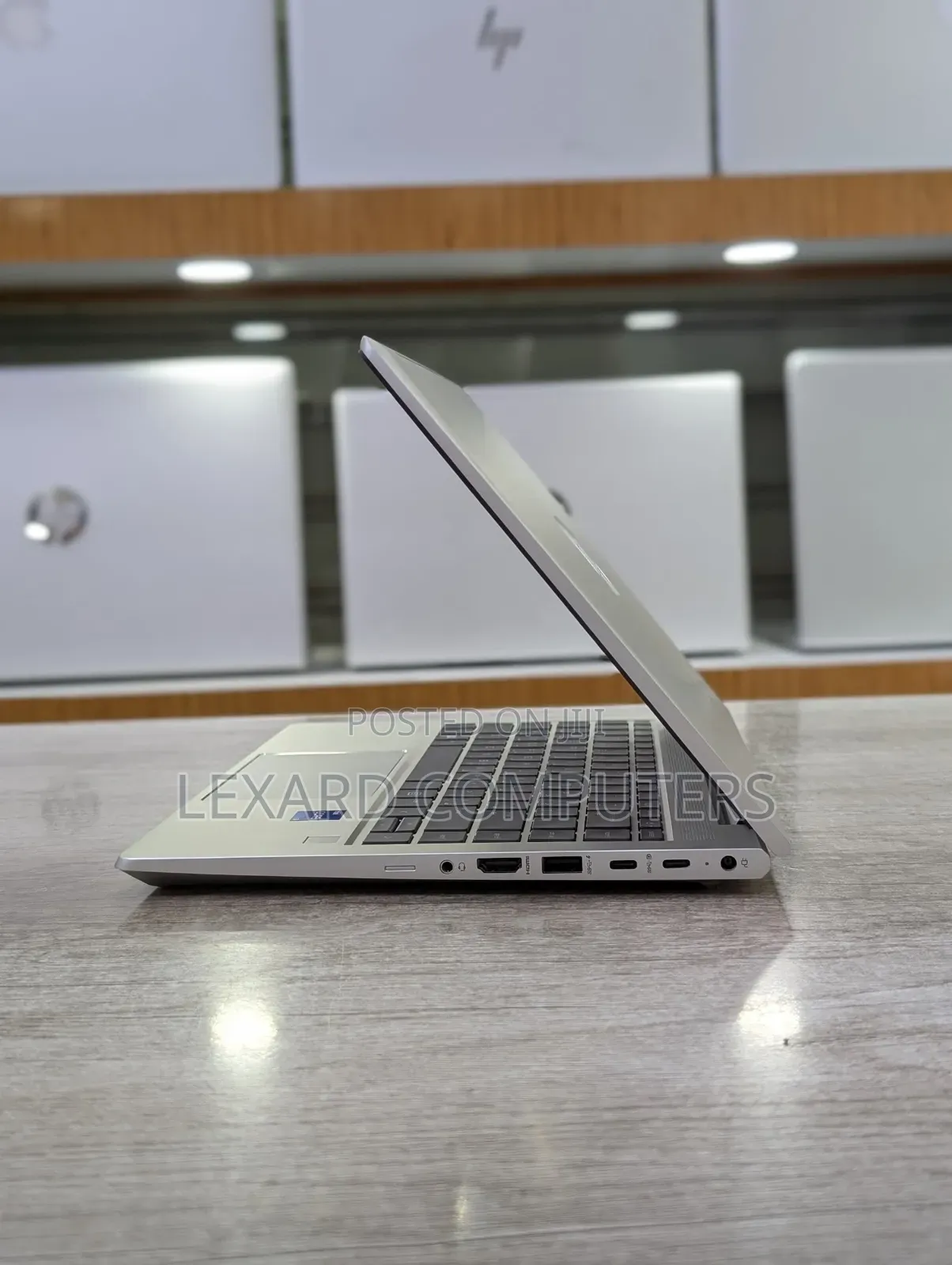 Laptop HP ProBook 440 G10 16GB Intel Core i7 SSD 512GB