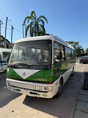 Mitsubishi Fuso Rosa 1997 Green