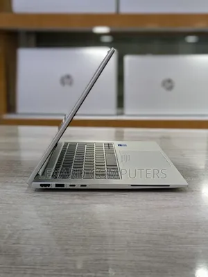 Laptop HP EliteBook 840 10 16GB Intel Core i7 SSD 512GB