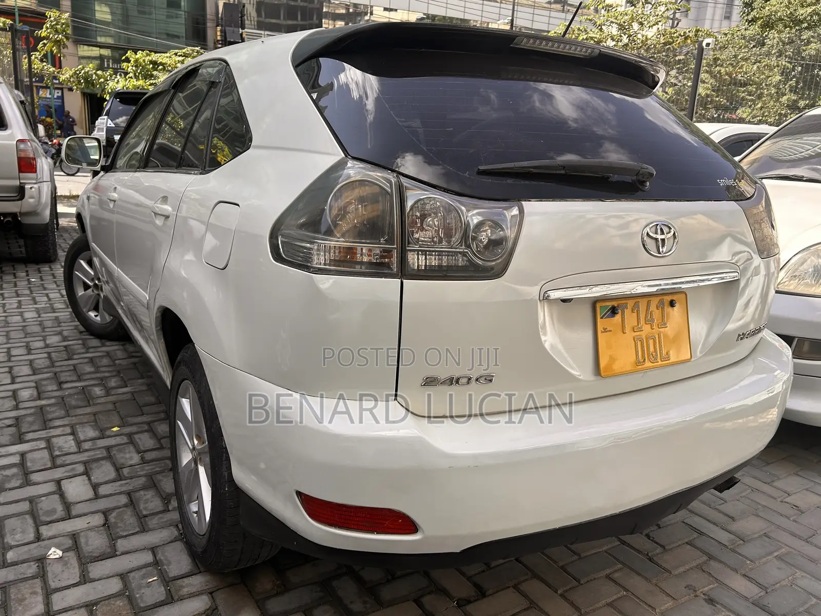 Toyota Harrier 2007 White