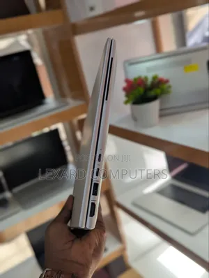 Laptop HP EliteBook 840 G10 16GB Intel Core i7 SSD 512GB