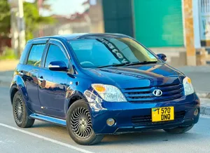 Toyota IST 2004 Blue