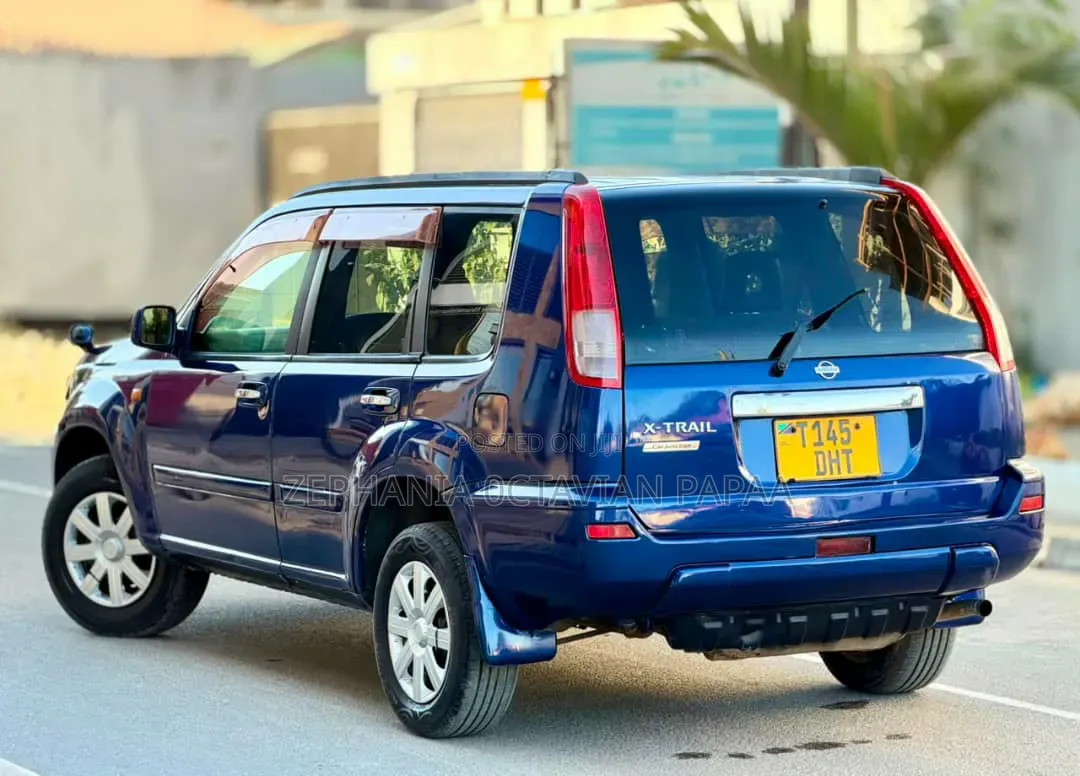 Nissan X-Trail 2004 Blue