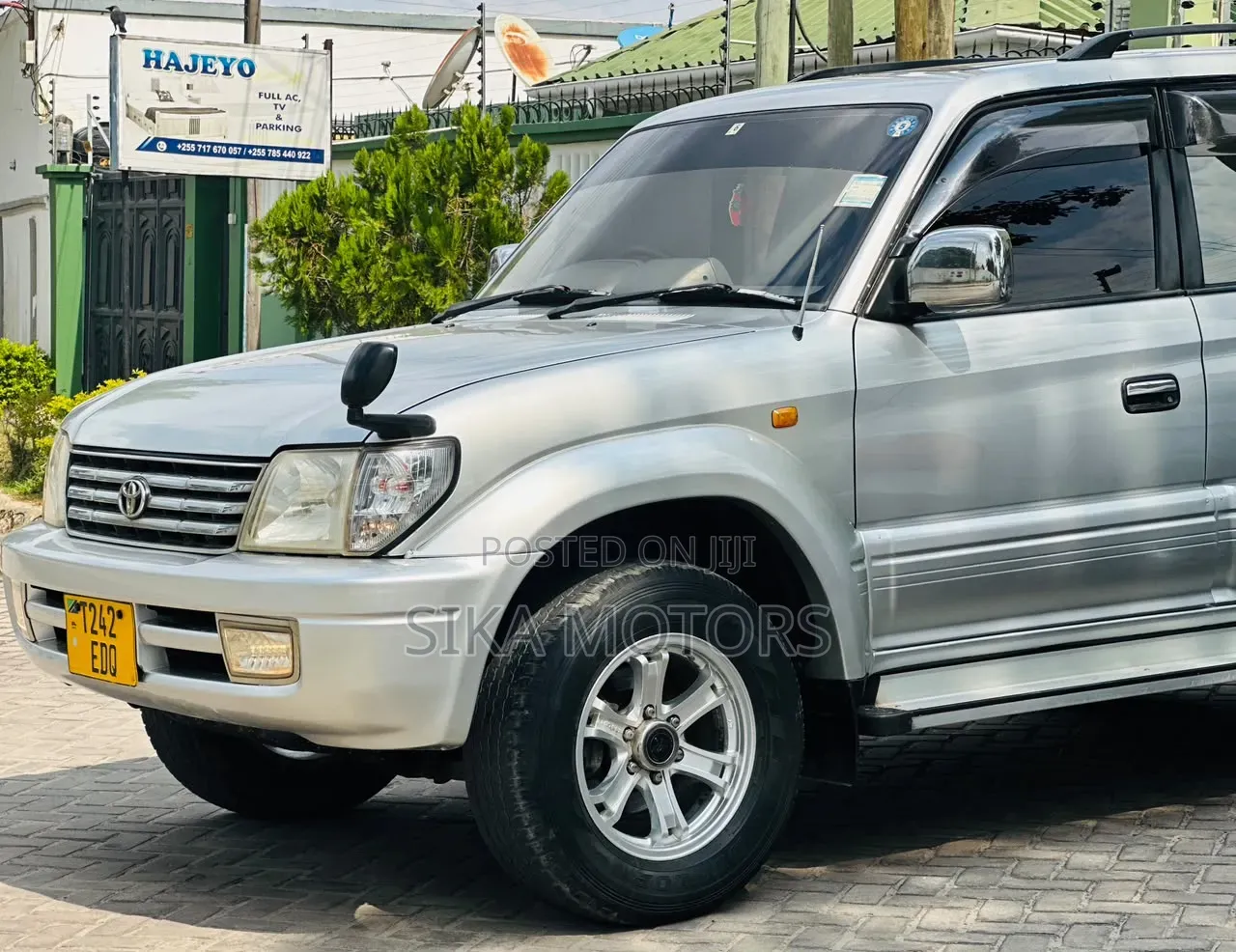 Toyota Land Cruiser Prado 2001 Silver