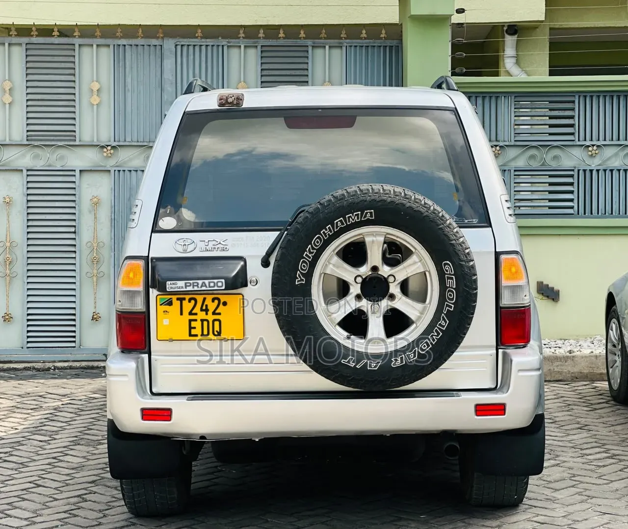 Toyota Land Cruiser Prado 2001 Silver