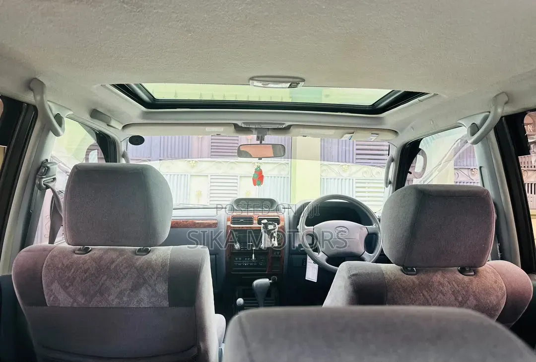 Toyota Land Cruiser Prado 2001 Silver
