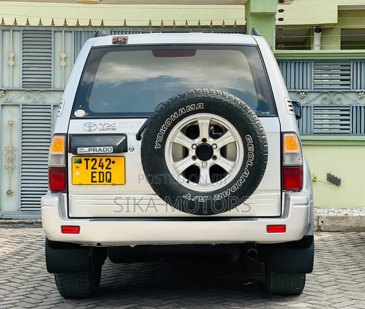 Toyota Land Cruiser Prado 2001 Silver