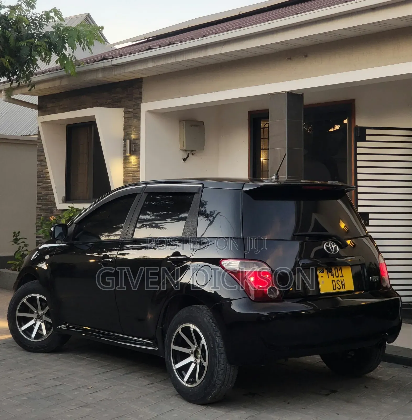 Toyota IST 2006 Black
