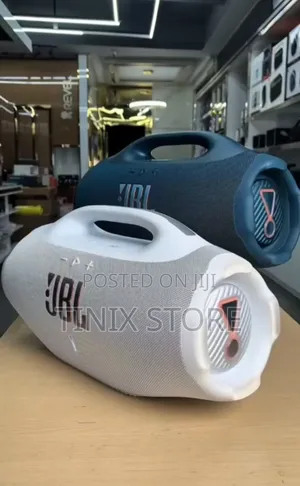 JBL Boomsbox 4