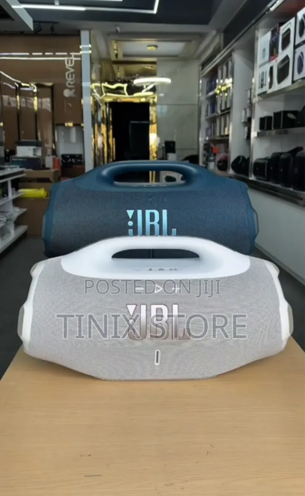 JBL Boomsbox 4