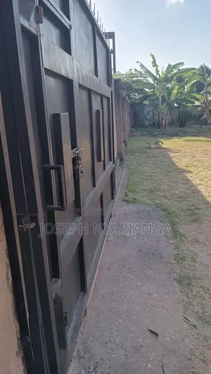 Maeneo Na Nyumba