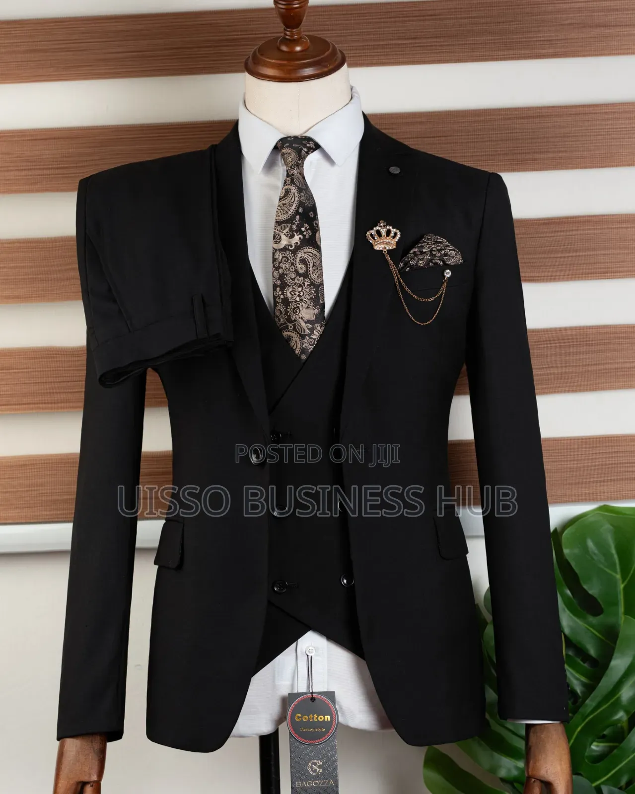 Men Suit Extremely