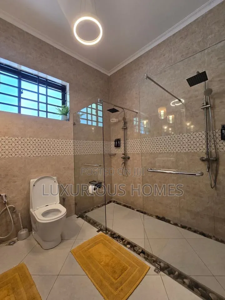 Furnished 4bdrm Villa in Oyster Bay for rent