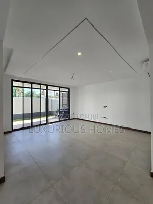 4bdrm Villa in Oyster Bay for rent