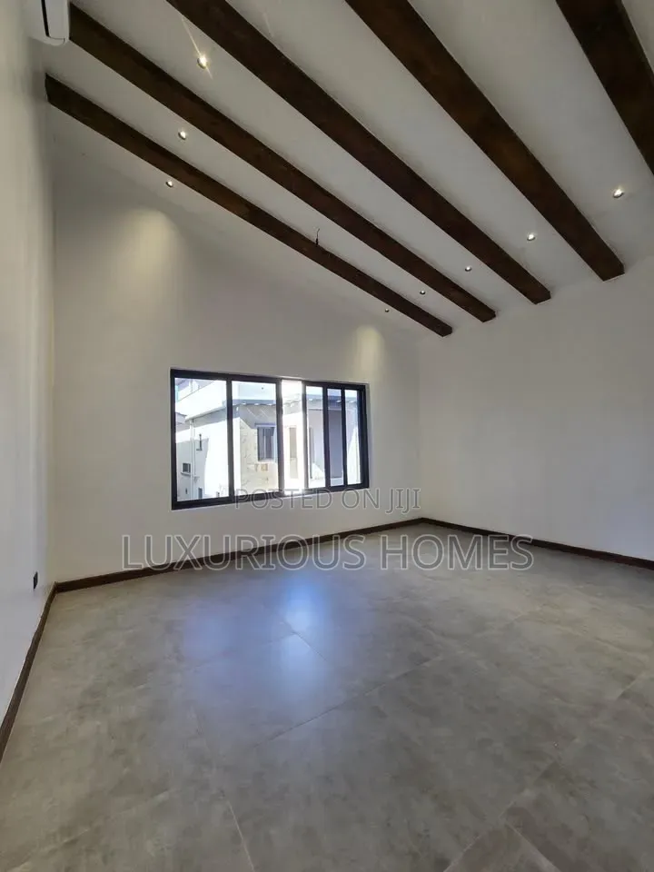 4bdrm Villa in Oyster Bay for rent
