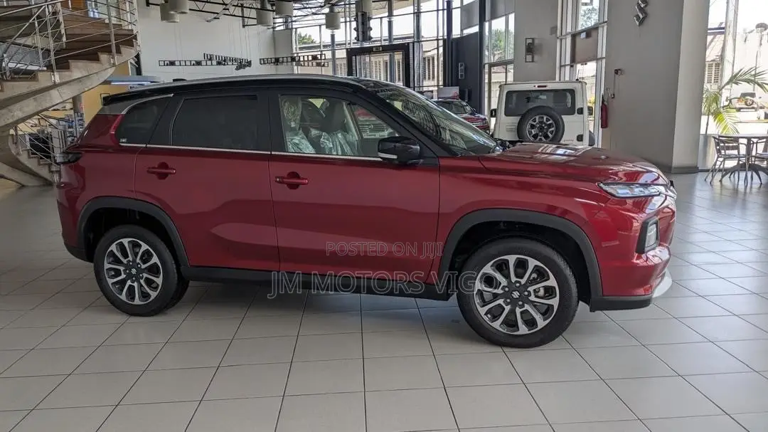 Suzuki Grand Vitara 2023 Red