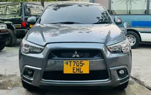 Mitsubishi RVR 2.0 2011 Gray