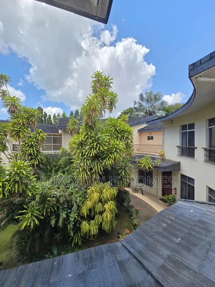 Furnished 3bdrm Villa in Mikocheni for rent