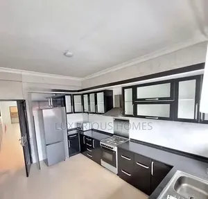 Furnished 2bdrm Apartment in Oyster Bay for rent
