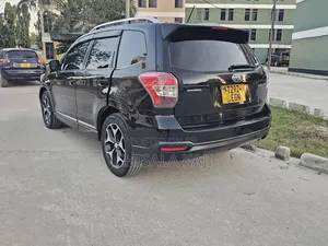 Subaru Forester 2012 Black