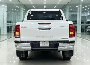 Toyota Hilux 2018 Off white
