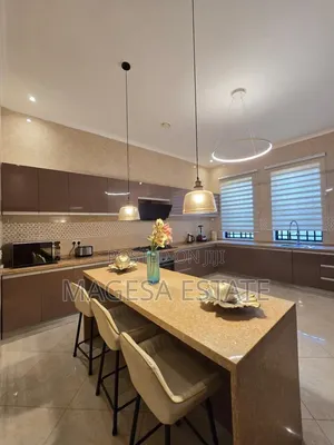 Furnished 4bdrm House in Oyster Bay for rent